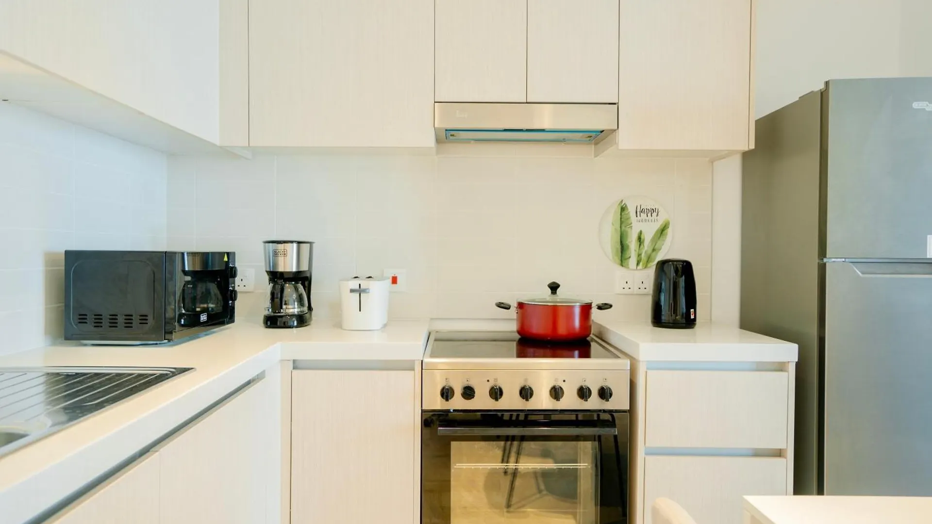 Maison Privee - Modern Yas Island Escape With Peaceful Canal Views Abu Zabi Zjednoczone Emiraty Arabskie
