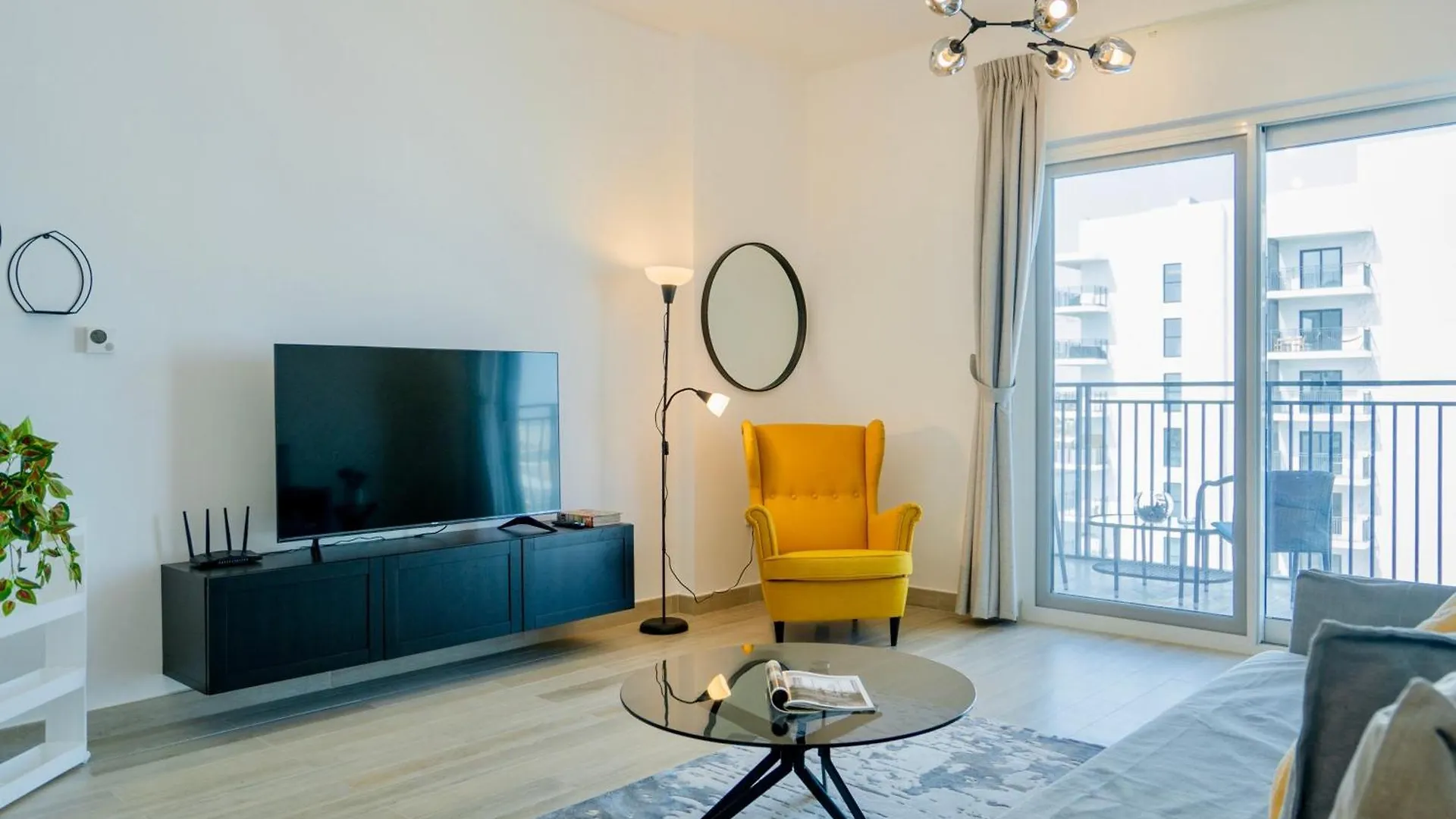 Maison Privee - Modern Yas Island Escape With Peaceful Canal Views Abu Zabi 0*,  Zjednoczone Emiraty Arabskie